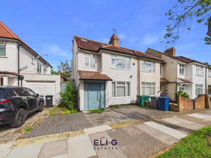 Hillview Gardens, NW4