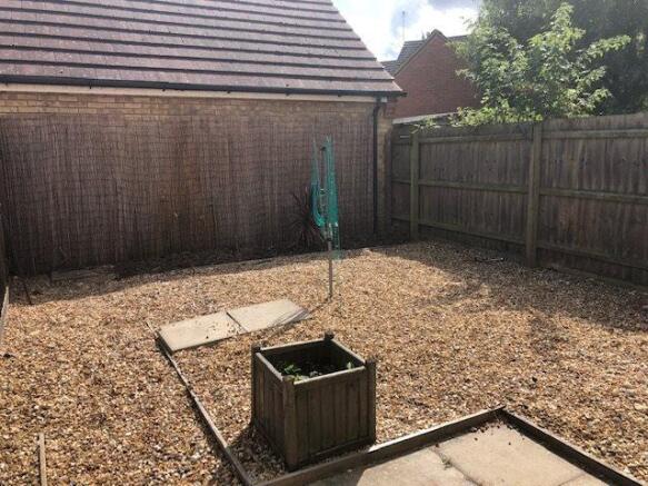 Rear Garden (2)