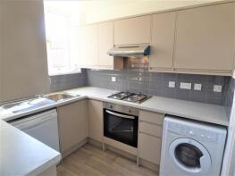 3, Charwood, Leigham Court Road, London SW16 2SA
