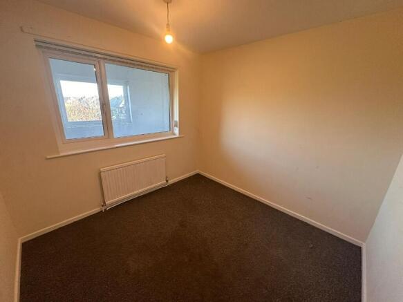 2 bed Flat to rent Image 7
