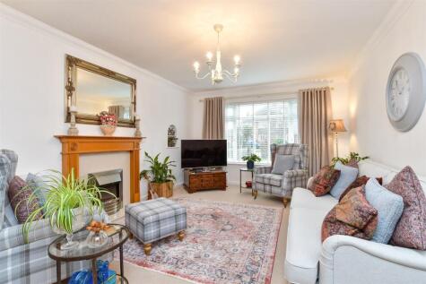 Alinora Avenue, Goring By Sea, Worthing, West Sussex