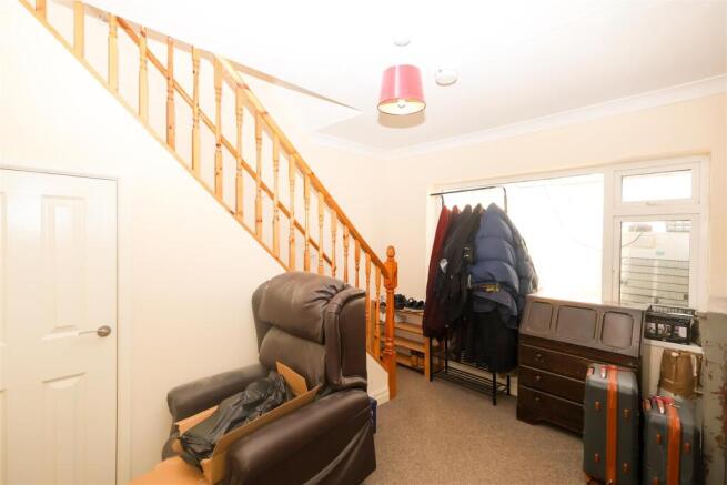 4 bed Detached for sale Image 8