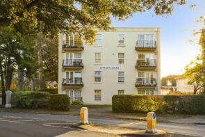 10, Lypiatt Court, Lypiatt Road, Cheltenham GL50 2QW