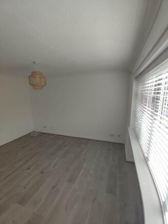 2 bed Detached to rent Image 8