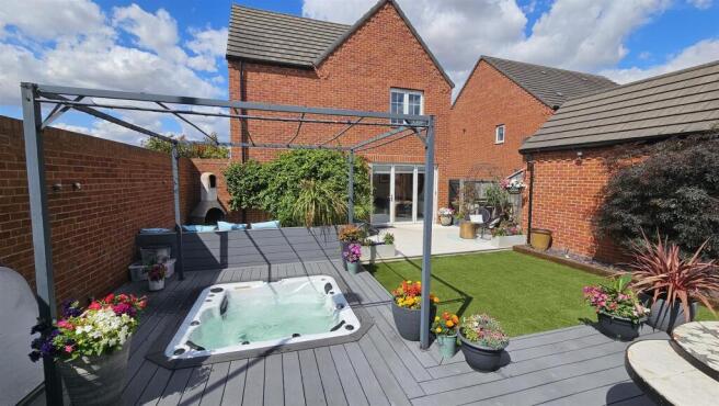Thornfield Way, Aslockton, Nottingham photo 3