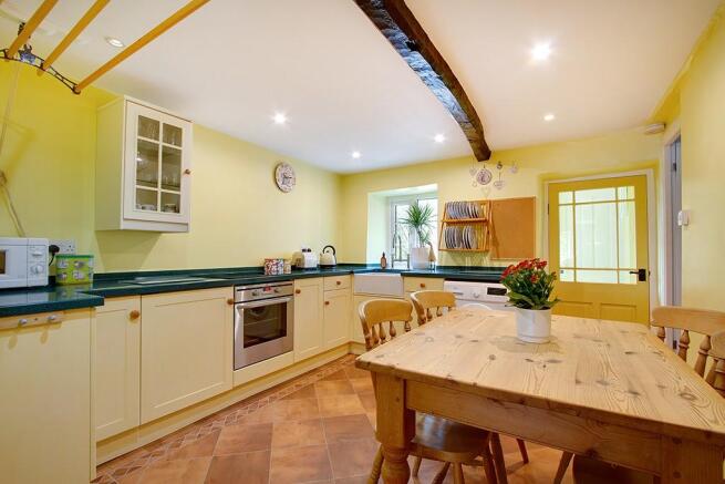 Dining kitchen