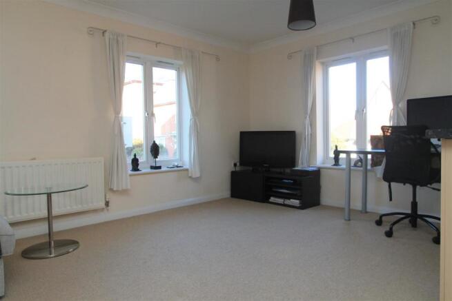 Living Room.JPG