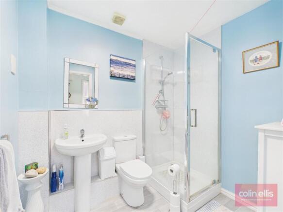 1 bed Semi-Detached Bungalow for sale Image 8