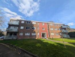Flat 12, 55 Boston Court, Brownhill Road, Eastleigh SO53 2EH