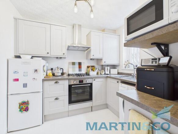 CAM01870G0-PR0187...