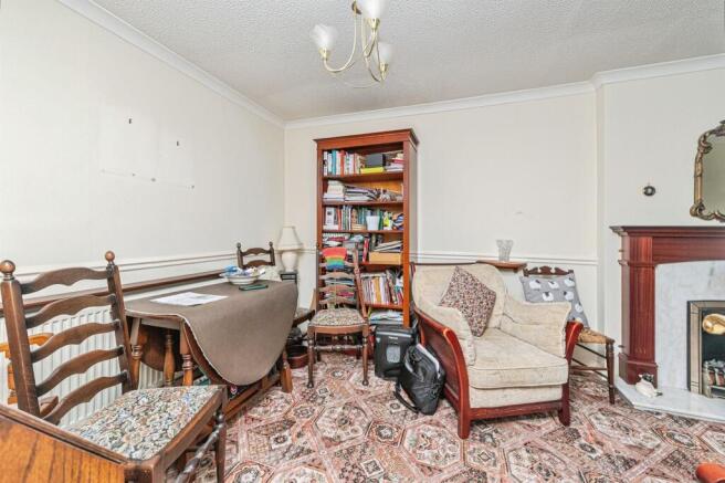 2 bed Semi-Detached Bungalow for sale Image 5