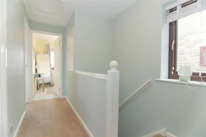 3 bed Detached for sale Image 12