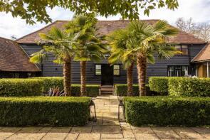 New Barn House, Leith Hill Lane, Dorking RH5 5PH