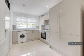 10, Humberton Close, Hackney, London E9 5TW