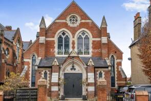 1, 2b Chapel Court, Mundania Road, London SE22 0NG
