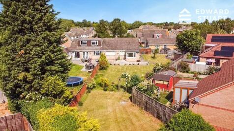 Topham Crescent, Thorney, Peterborough, Cambridgeshire, PE6