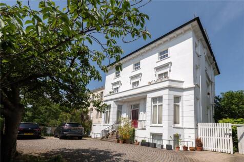 Millfield Lane, London, N6
