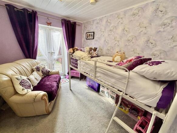 2 bed Semi-Detached Bungalow for sale Image 12