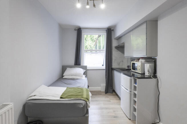 Studio for rent