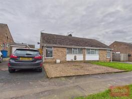 238, Overdale, Eastfield, Scarborough YO11 3RE