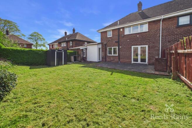 3 bed Semi-Detached for sale Image 6