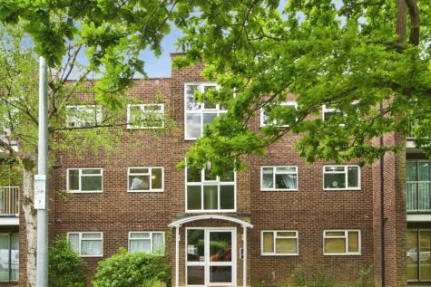 Malcolm Way, Wanstead, London, E11