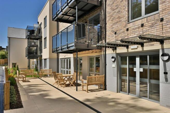 230823 Orchard Lodge Calne 002.jpg