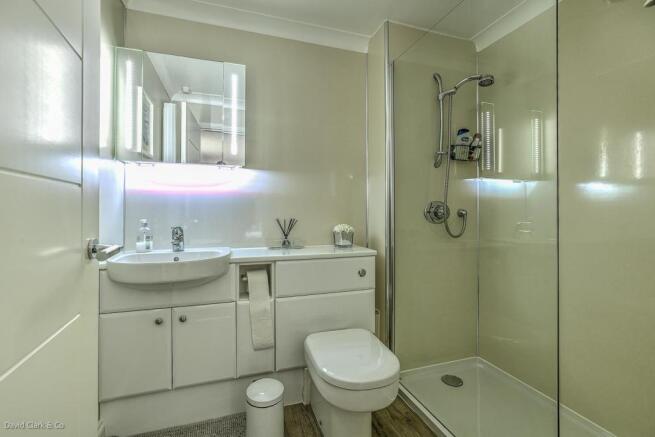 En Suite Shower