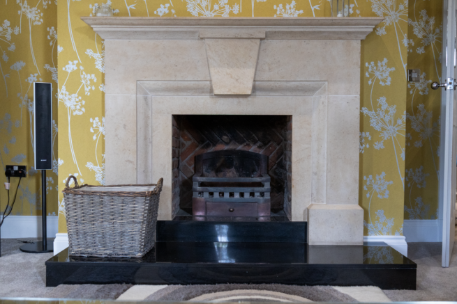 5 bed Detached for sale Image 10
