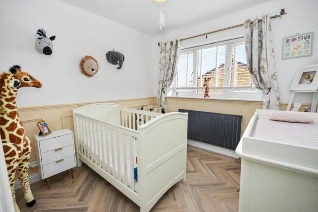 4 bed Detached for sale Image 7