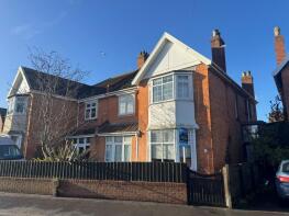 32, Oxford Street, Burnham-on-sea TA8 1LQ