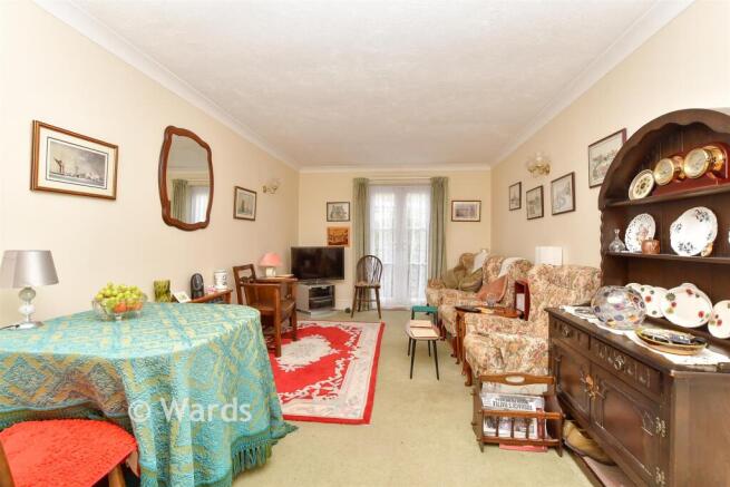 Middle Row, Faversham, Kent photo 3
