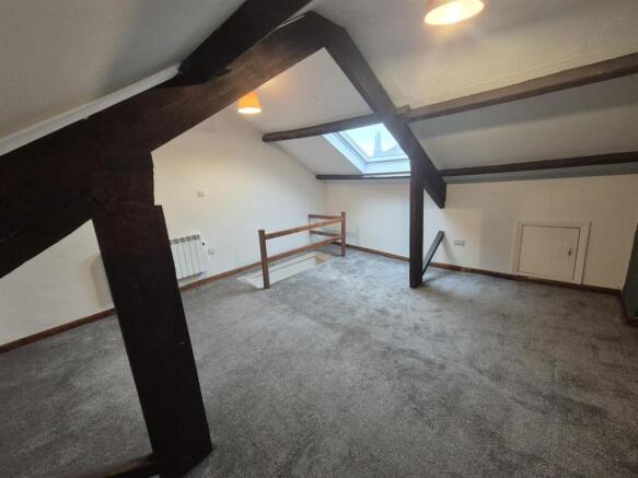 1 bed Apartment to rent Image 10