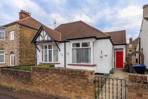 WESTBOURNE GROVE, Westcliff-On-Sea