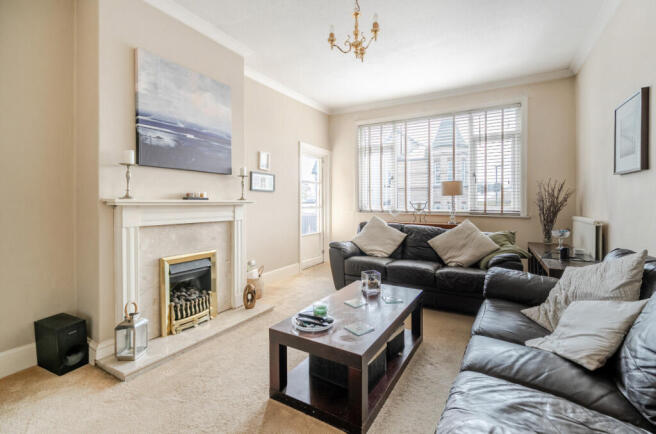 1430633-10-69c146...