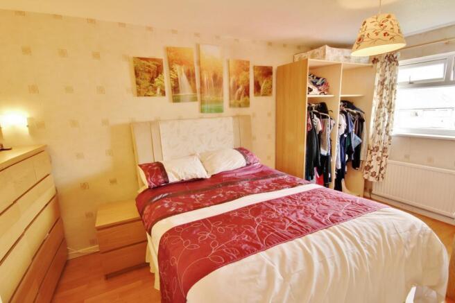 Bedroom 2 (Double)
