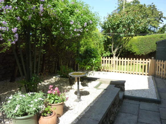Photo 20