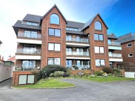8, 265 Grannys Bay, Inner Promenade, Lytham St. Annes FY8 1AZ