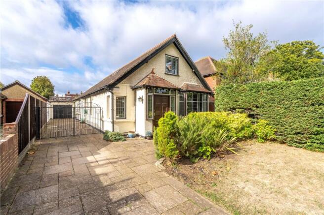 3-bed detached on Wensleydale Road, Hampton, TW12, £1,300,000