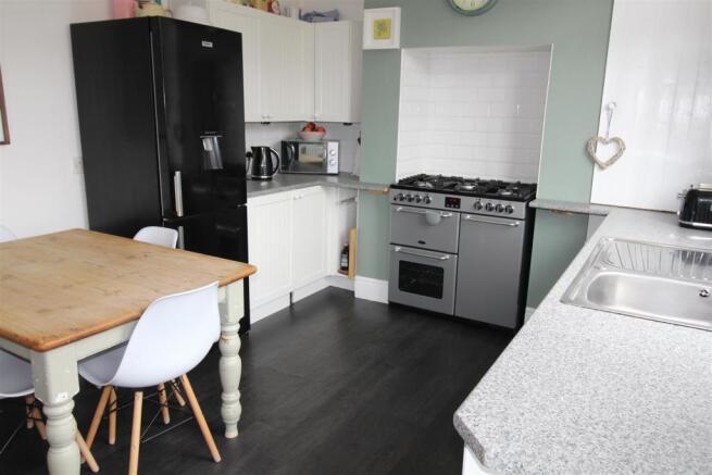 Kitchen #2.JPG