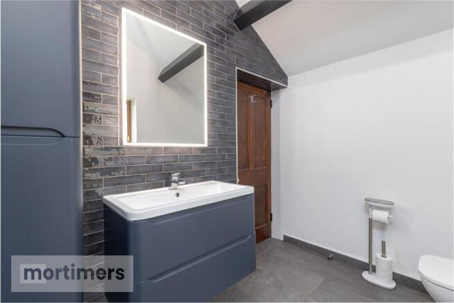 2 bed Detached Bungalow for sale Image 10