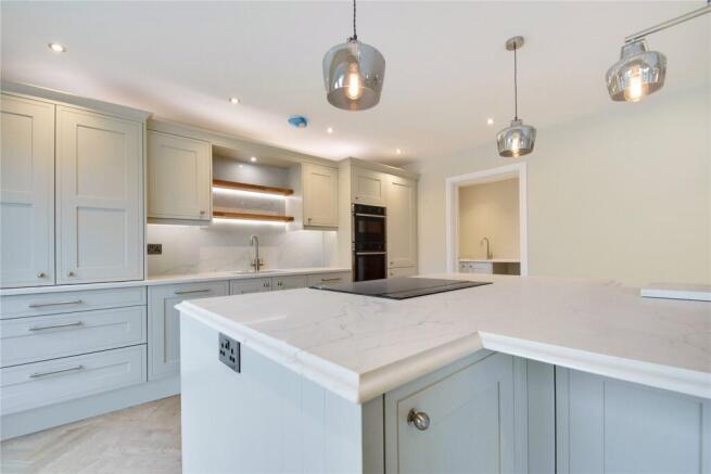 Aigle House Church Road, Crowle, Worcester, Worcestershire, WR7 photo 4