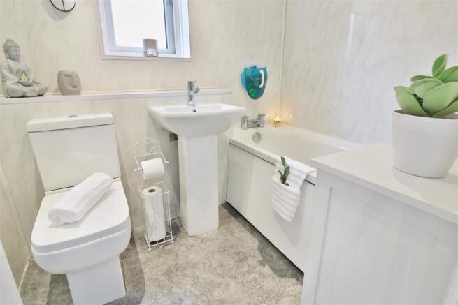 OrchardGrove_Bathroom_2.jpg