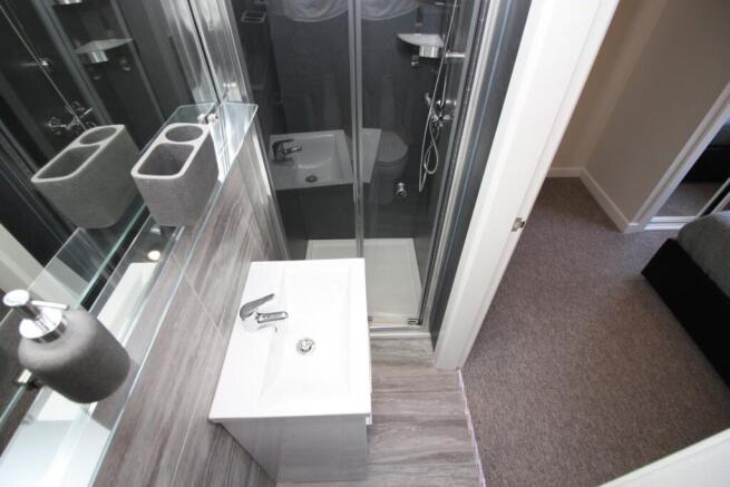 o_1cu1fk9qb4769n4dff