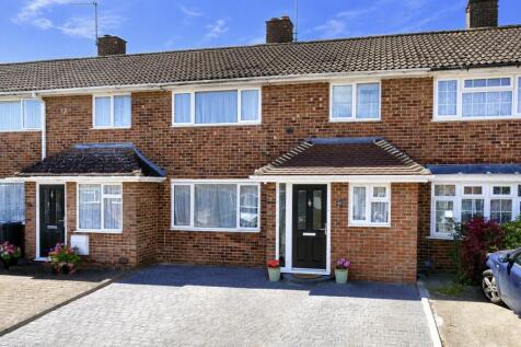 Howards Drive, Gadebridge, Hemel Hempstead, Hertfordshire, HP1 3NW