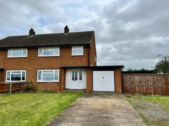 3 bed semi-detached house to rent Keddington Corn