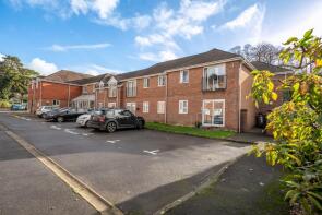 Flat 6, Meadow Heights, Woodlands Way, Andover SP10 2PL