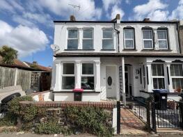 13, Northumberland Avenue, Southend-on-sea SS1 2TH