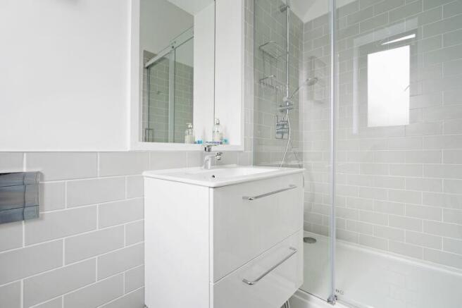 Bedroom 1 Ensuite 