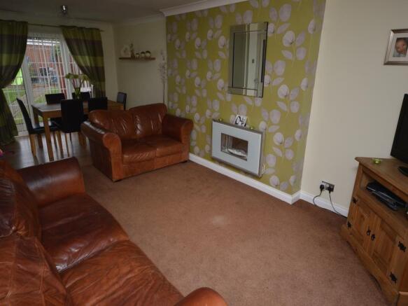 Living Room / Dining Room